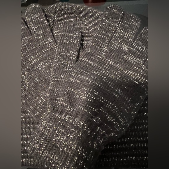 Hat Attack | Beanie & Gloves Set | NWOT - Picture 8 of 10